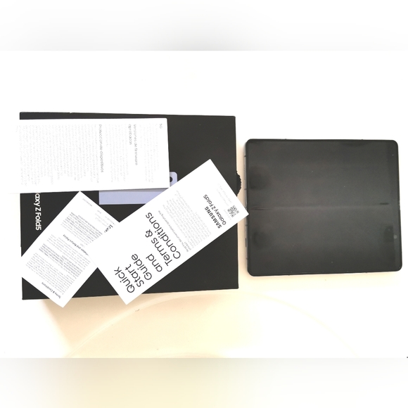 Samsung Galaxy Z Fold5 256gb Icy blue - Picture 14 of 15